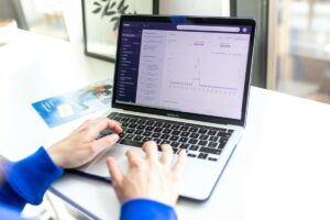 Shopify trafic SEO en baisse : causes et solutions 121 shopify trafic SEO en baisse