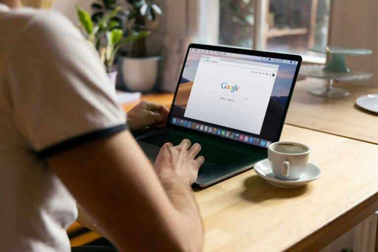 Positions Google : Comment améliorer votre classement SEO