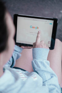 Moteurs de recherche : comment fonctionnent-ils vraiment ?